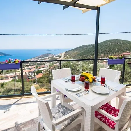 With Sea Views Islamlar (Mediterranean)