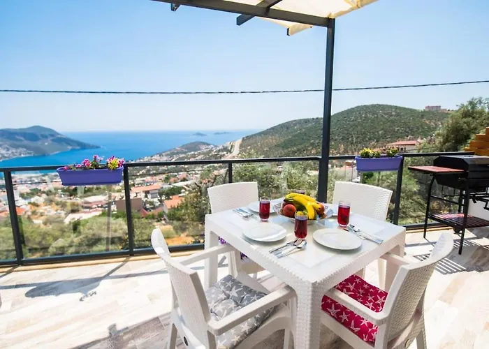 With Sea Views Islamlar (Mediterranean)